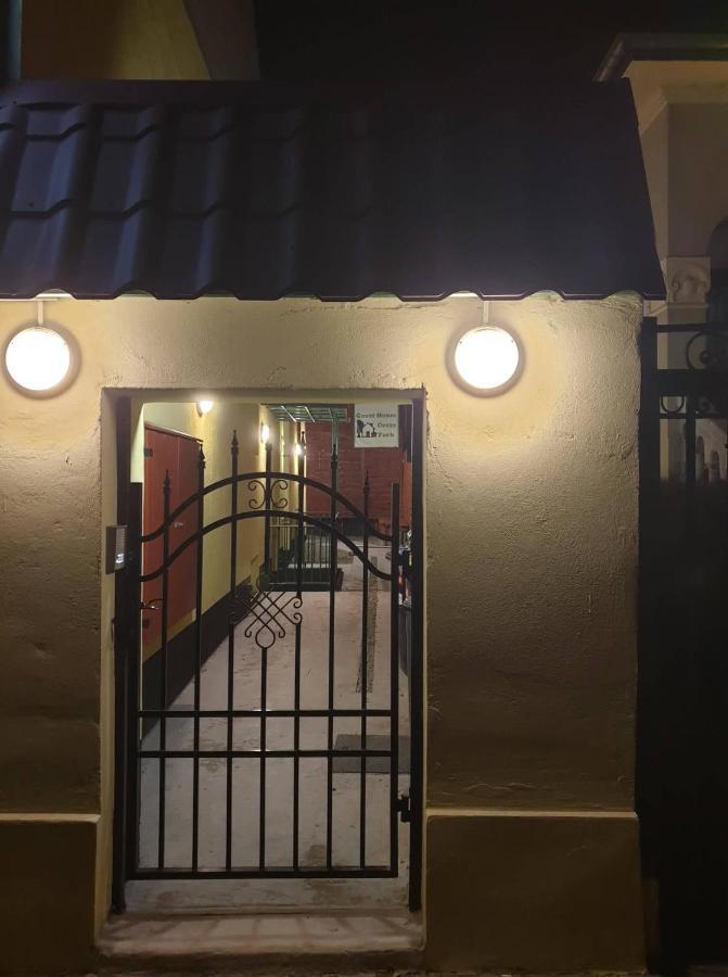 Guest House Orczy Park Βουδαπέστη Εξωτερικό φωτογραφία